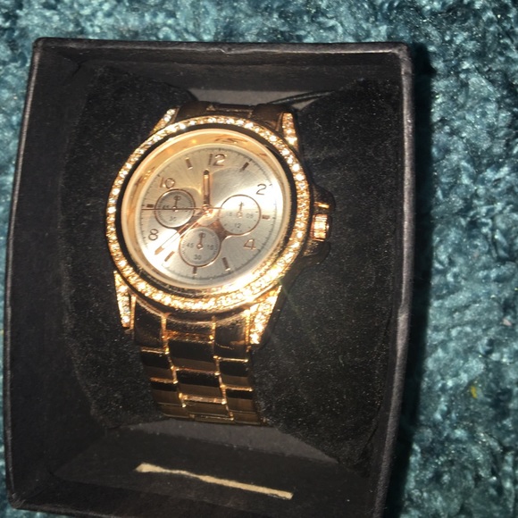 Fashion watch - Picture 2 of 2